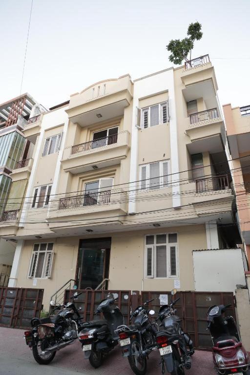 Hotel O G Idex 3*